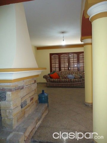 Vendo hermosa casa en el barrio Nazareth, excelente ubicación — foto 2