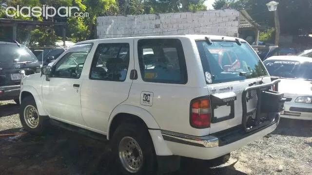 Nissan Terrano 1997 — foto 3