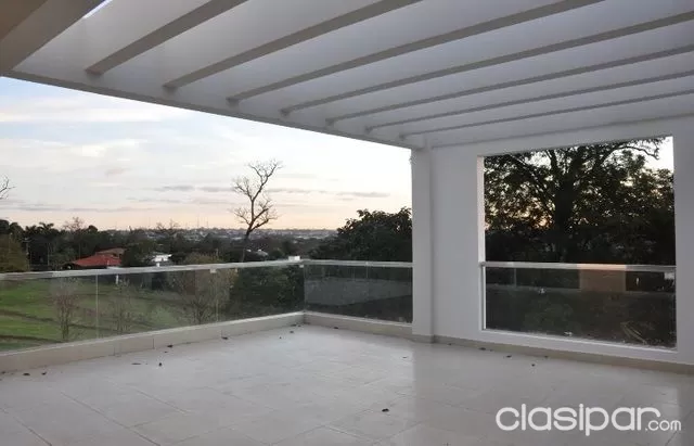 CASA A ESTRENAR EN EL PARANA COUNTRY CLUB. — foto 2