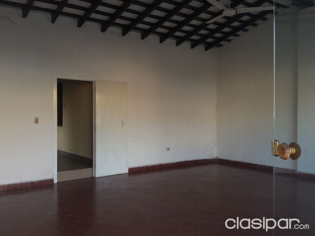 OFERTA RESIDENCIA CSALON COMERCIAL EN YAGUARON — foto 2
