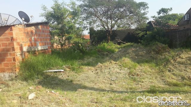 Vendo Terreno a metros de Mcal Lopez — foto 2