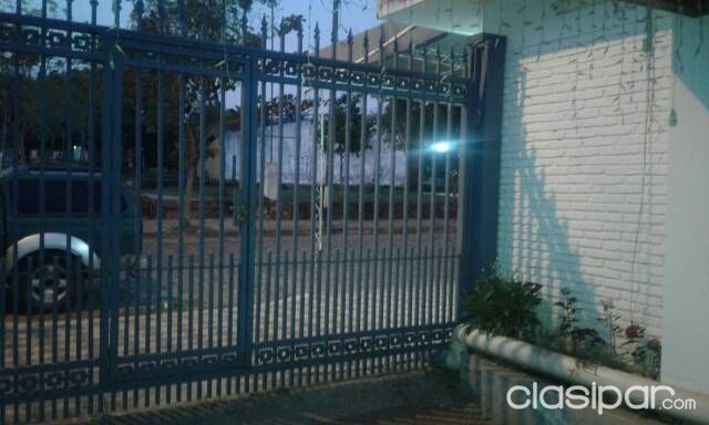 Casa Material titulada. 12×36 a cuadras de la terminal de Asunción — foto 2