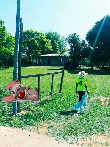 Vendo casa quinta en lomagrande cuenta con una vivienda de dos piesas con baño y corredor tambien tiene cancha de futbol y de voley tiene una piscina y la propiedad es de una extarea titulado cuenta con plantacion de frutas y tachy. — foto 2