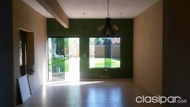 Vendo Residencia Funcional en Luque — foto 3