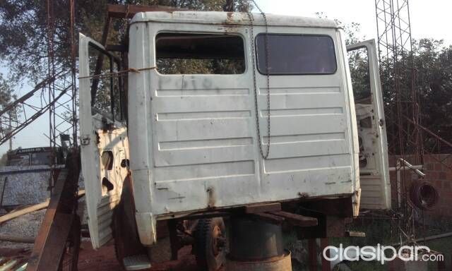 cabina camion mercedes benz — foto 3