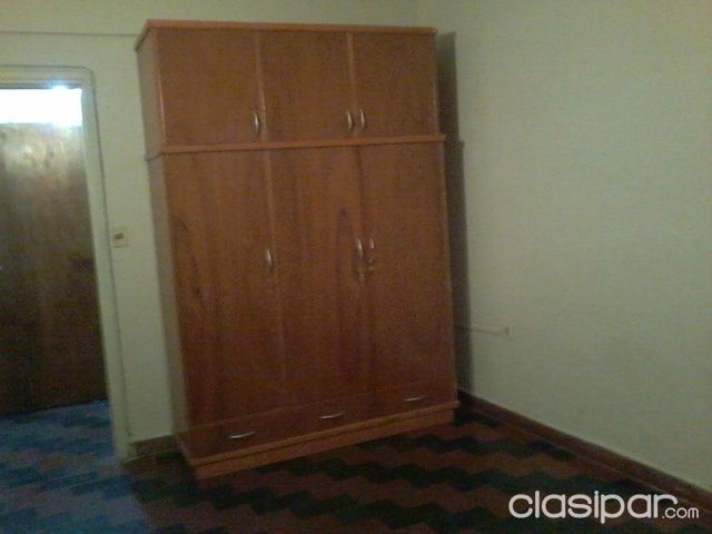 Se alquila depto céntrico — foto 3