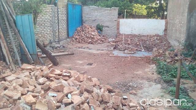 REMATO TERRENO EN PLENO CENTRO DE LUQUE — foto 3