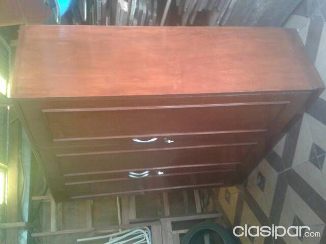 Vendo.ropero.d madera cedro — foto 3
