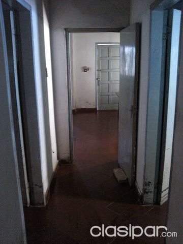 VENDO casa sobre una Avenida Importante!! — foto 3