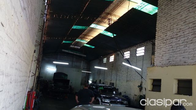 VENDO PROPIEDAD PARA DEPOSITO TALLER FABRICA CON TINGLADO ZONA CÉNTRICA — foto 3