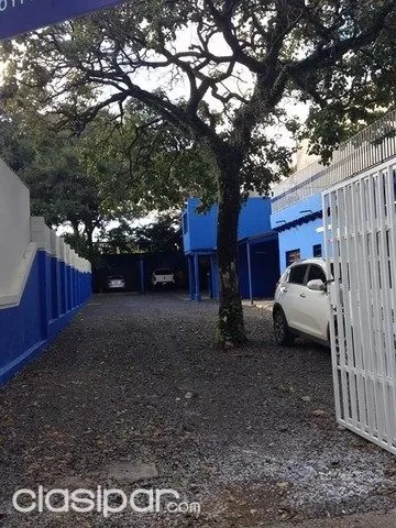 VENDO IMPORTANTE TERRENO SOBRE AVDA BRASILIA — foto 3