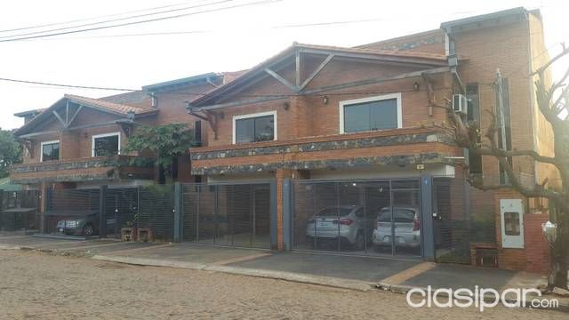 Fabuloso Duplex de 3 pisos en la mejor zona de Luque — foto 2