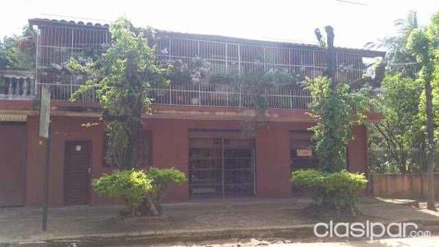 Casa de dos pisos y dos salones — foto 2
