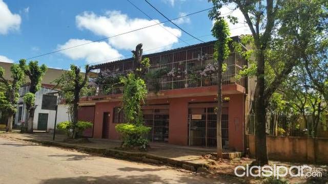 Casa de dos pisos y dos salones — foto 3