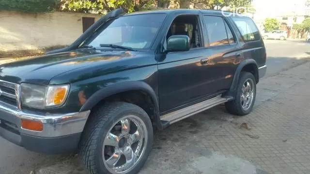 Toyota Hilux Surf 1998 — foto 4