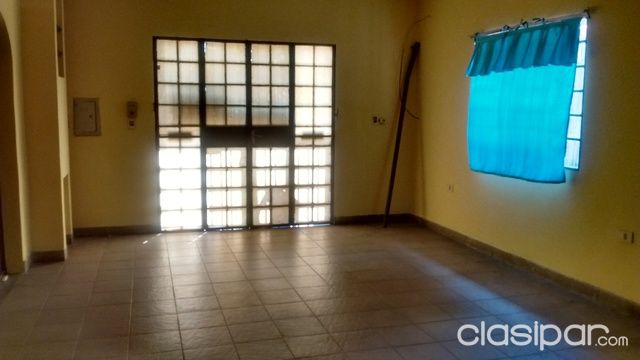 Alquilon salón para uso comercial o vivienda — foto 3