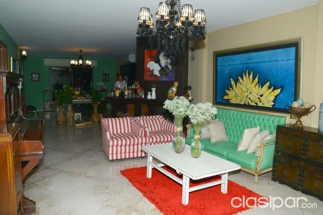 VENDO HERMOSA RESIDENCIA EN FERNANDO DE LA MORA — foto 2