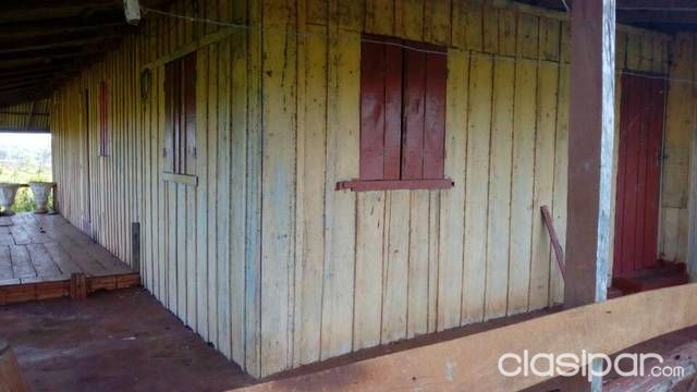Vendo o cambio por veiculo casa y deposito d madera con techo chapa zink — foto 2