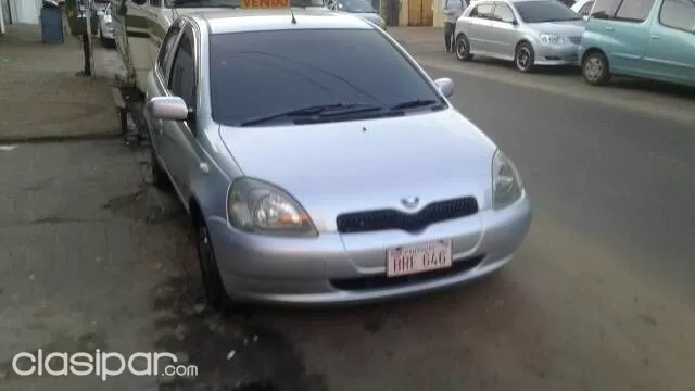Toyota Vitz 2001 — foto 3