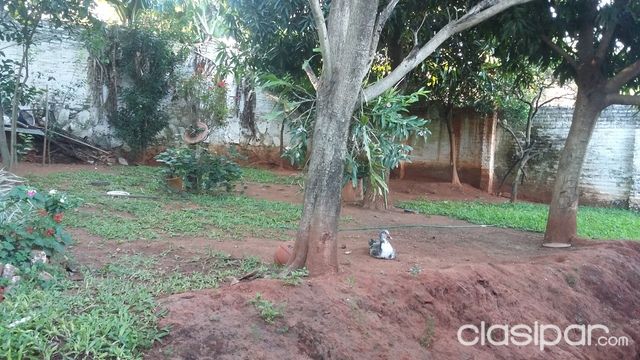 URGENTE VENDO UNA CASA A 12 CUADRAS DEL SHOPPING SAN LORENZO. SUPER OFERTA — foto 2