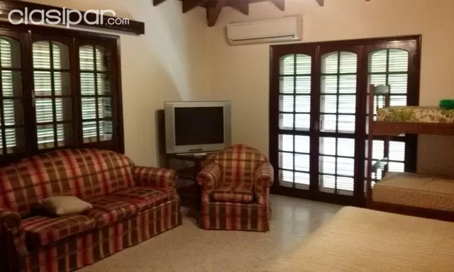 San Bernardino-Hermosa y amplia casa — foto 2