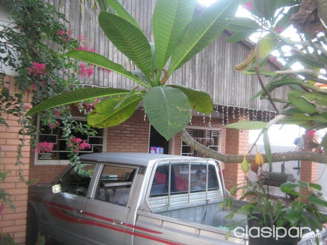 VENDO HERMOSA CASA zona capiata cñia5 una cuadra del asfaltado LOPEZ GODOY — foto 2