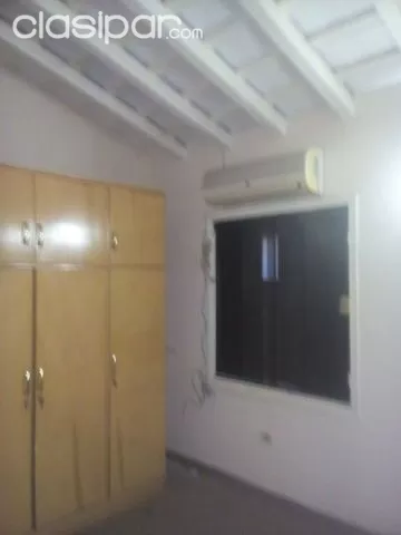 HERMOSO CHALET-ZONA AVDA. SANTÍSIMA TRINIDAD-SACRAMENTO(Para empresa o vivienda) — foto 3