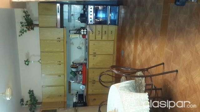 vendo casa de dos pisos zona barrio san miguel san lorenzo a 15 cuadras de mariscal lopez — foto 3