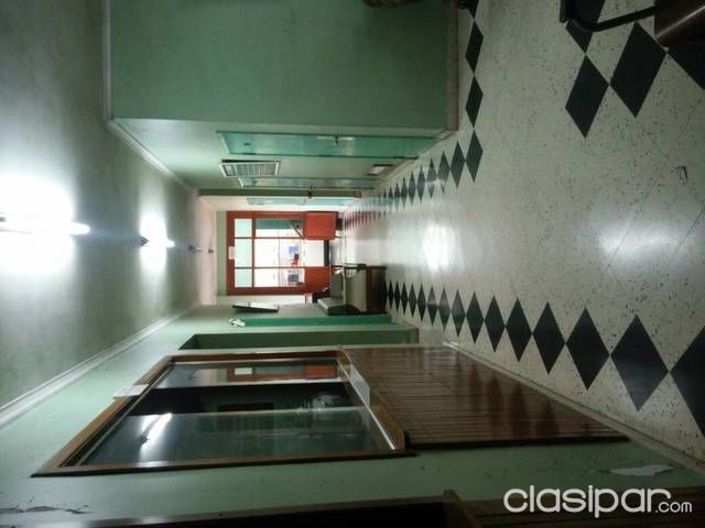 Edificio en venta. Más de 100 ambientes. — foto 2