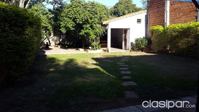 vendo casa en lambare zona hiperseis recibo camioneta 4x4 — foto 2