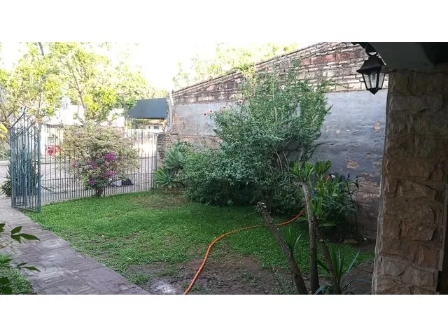 VENDO HERMOSA CASA EN EMBOSCADA — foto 3