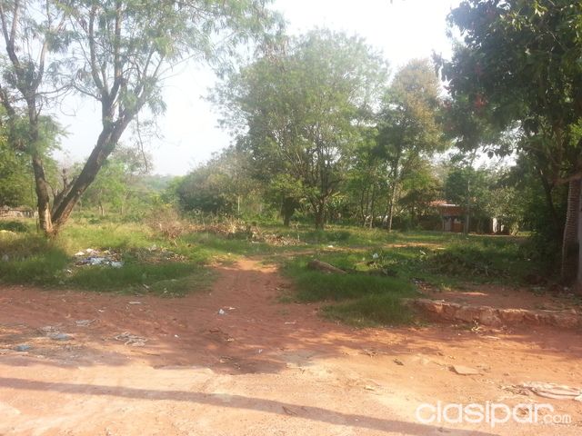 VENDO 2 TERRENOS JUNTOS DE 12X33 CADA UNO CAMINO A AREGUA. CERCA DE LA PLAZA LOS BUENOS VECINOS. — foto 2