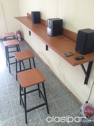 VENDO LOCAL DE DISTRIBUCIÓN DE HELADOS TOTALMENTE EQUIPADO — foto 3