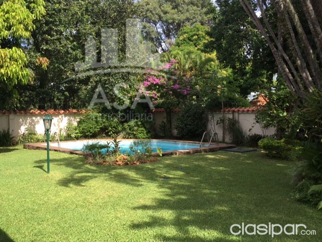 HERMOSA CASA TODA EN PLANTA BAJA LOS LAURELES — foto 2