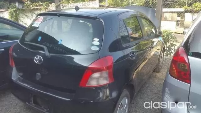 Toyota Vitz 2005 - foto 2
