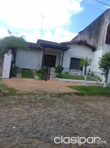 VENDO HERMOSA CASA EN ZONA RESIDENCIAL - BARRIO SAN CRISTOBAL — foto 2