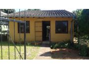Vendo hermosa casa en Ñemby 350 millones (2 CUADRAS FRENTE A LUISITO)