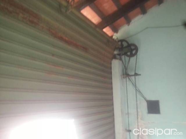 Vendo Puerta metalica — foto 3