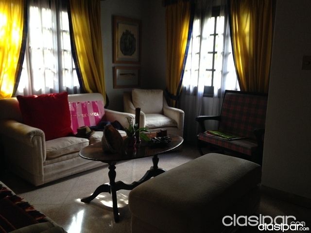 Hermoso chalet impecable sobre Av. felix bogado — foto 3