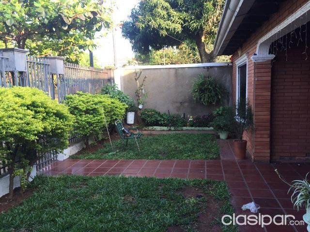 CASA EN FERNANDO DE LA MORA — foto 3