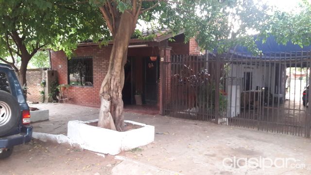 Oferto casa en Fdo de la Mora, zona Royal Place!! Mejor zona a mts de Mcal. López! — foto 3