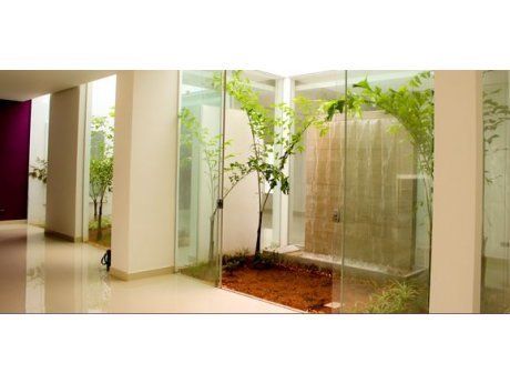 HERMOSA CASA EN LOS LAURELES — foto 3