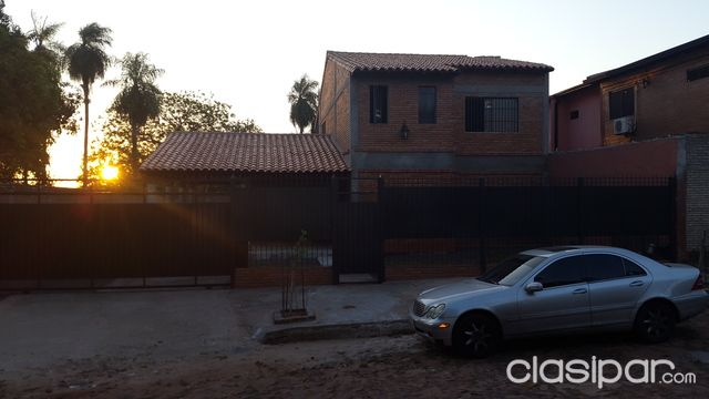 CASA EN LAMBARE — foto 2