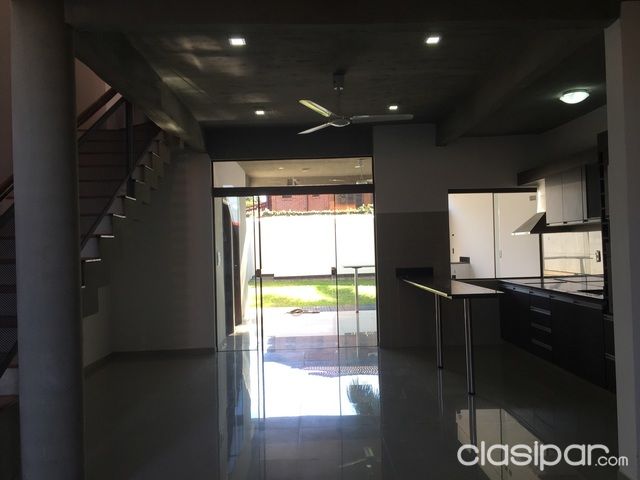 Vendo Duplex a estrenar en Laguna Grande San Lorenzo — foto 3