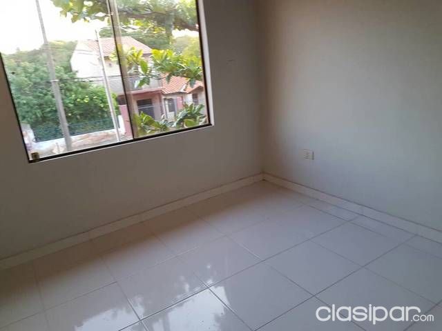 Vendo Duplex Lambare zona super el pueblo — foto 2