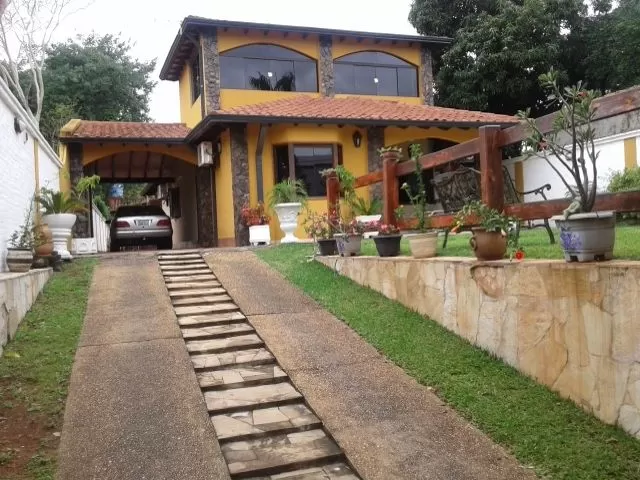 VENDO HERMOSA CASA EN ÑEMBY!!!!!! — foto 2