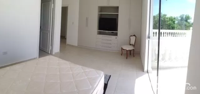 Vendo Casa en Barrio Cerrado Estilo Frances — foto 2