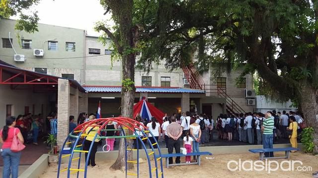 EDIFICIO DE 3 NIVELES PARA UNIVERSIDAD O INSTITUTOS DE ENSEÑANZA — foto 3