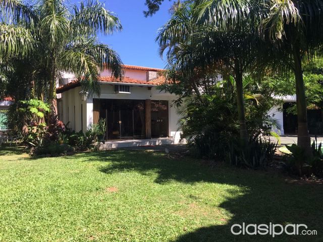VENDO EN ASUNCION BARRIO MBURICAOZONA SEMINARIOCOSTADO DE MBURUVICHA ROGA GRAN PROPIEDADRESIDENCIA DE CALLE A CALLE DE CORONEL FRANCO A ACÁ CARAYÁ — foto 2