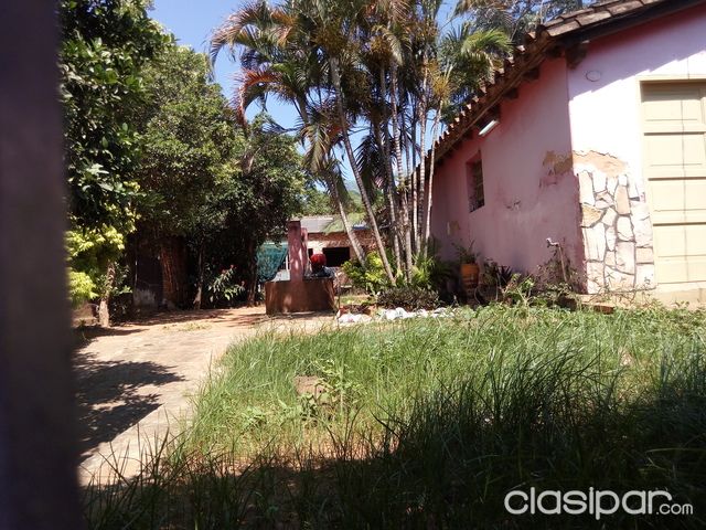 Vendo casa en luque sobre la calle Rosario — foto 2